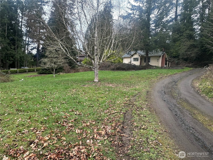 4510 Pacific Way, Longview, WA 98632 - photo 1