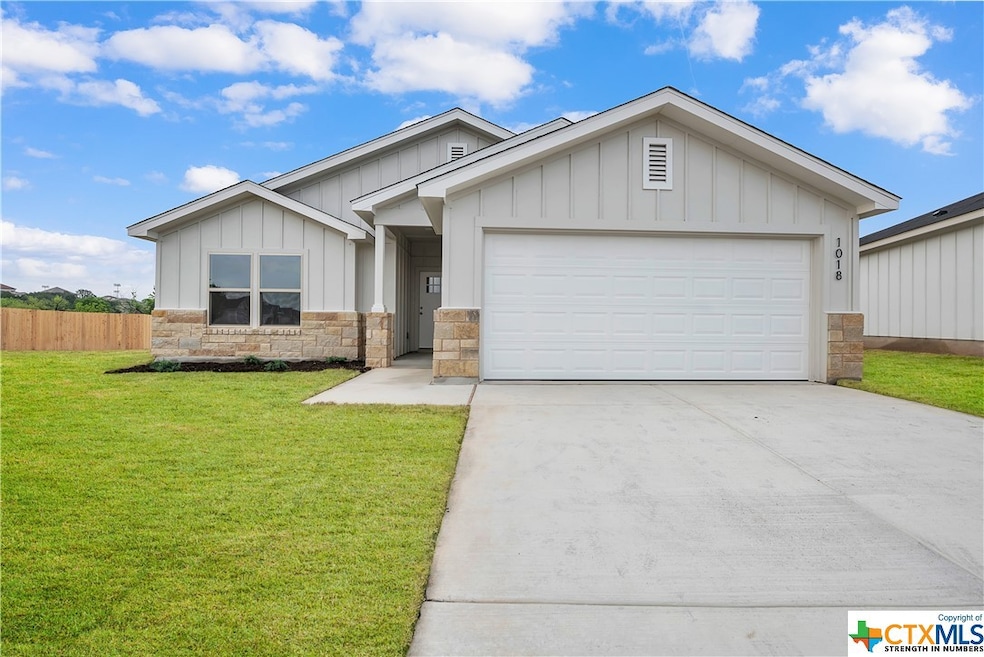 1018 Lexington Dr, Copperas Cove, TX 76522 - photo 1