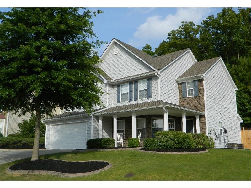 Gorgeous Two-Story home on a quiet cul-de-sac with