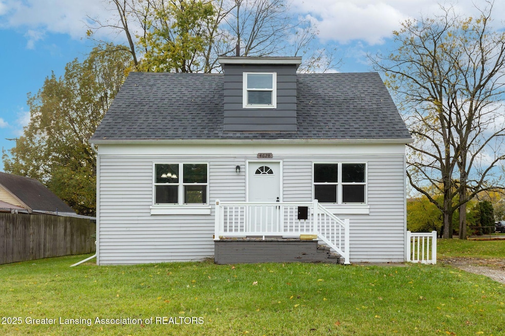 4628 Pleasant Grove Rd, Lansing, MI 48910 - photo 1