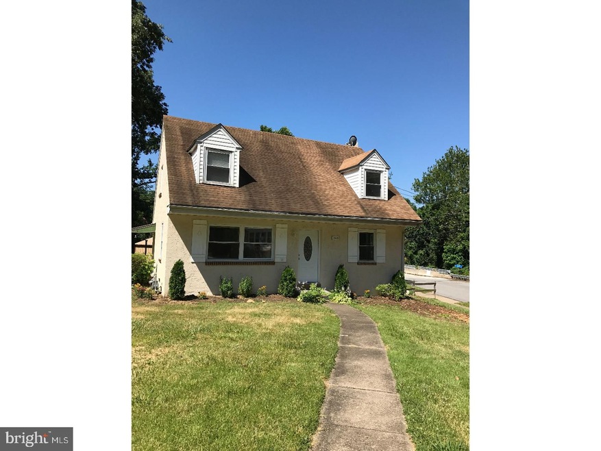 1365 Valley Rd, Woodlyn, PA 19094 - photo 1