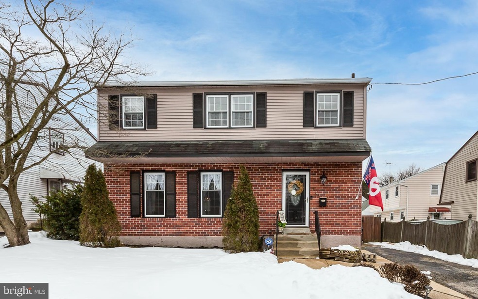 4304 Bloomfield Ave, Drexel Hill, PA 19026 - photo 1