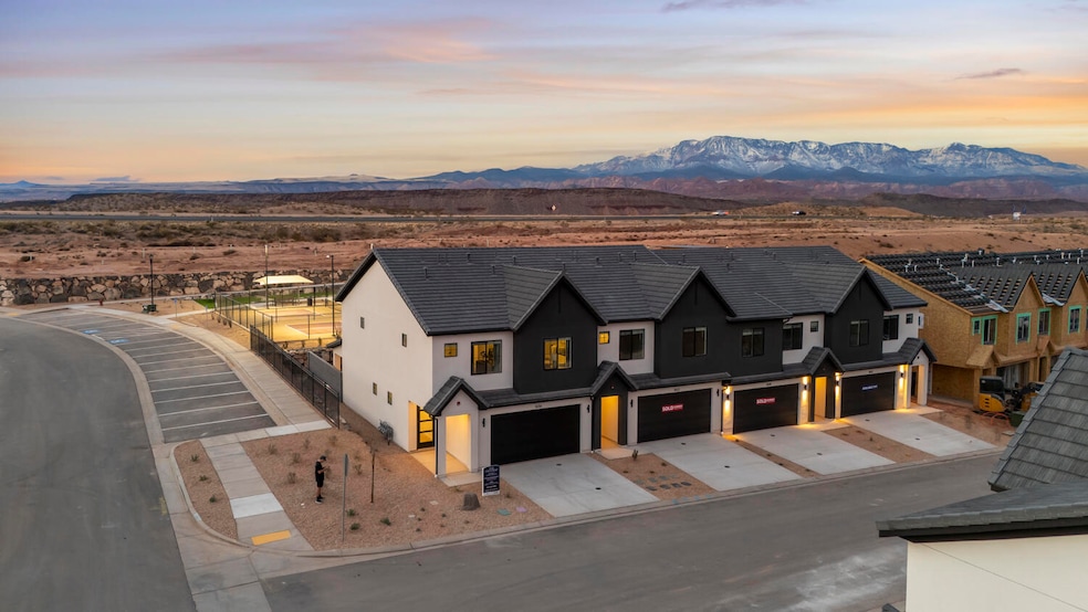 For Sale $549,990 • Co-Listing Agent