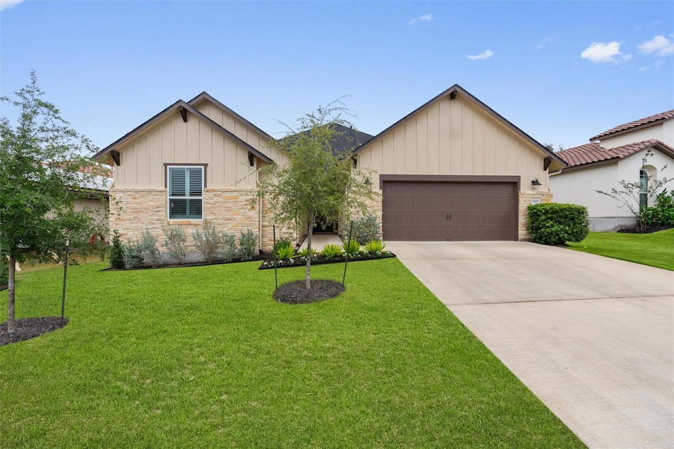 1429 Dancing Oak Ln, San Marcos, TX 78666 - photo 1
