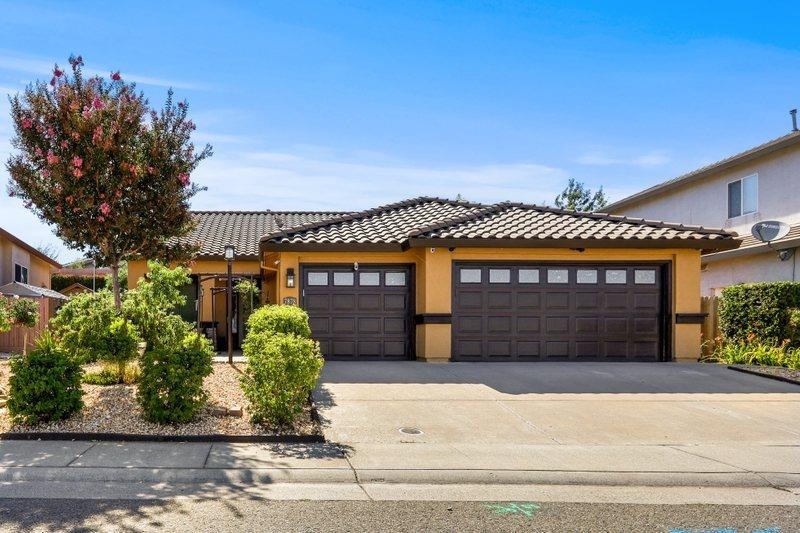 7878 Bothwell Dr, Sacramento, CA 95829 - photo 1