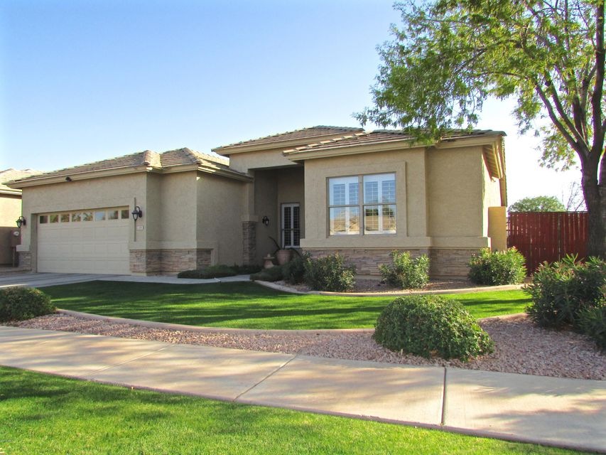 Great curb appeal
