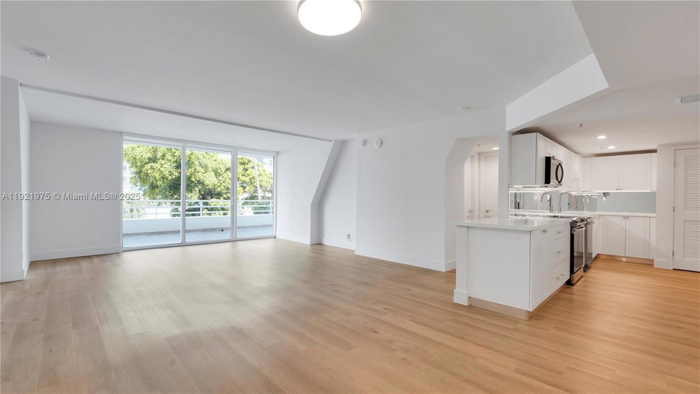 555 NE 34th St unit 204, Miami, FL 33137 - photo 1