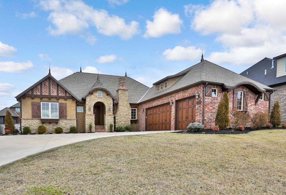 1441 Rich Hill Cir, Nixa, MO 65714 - photo 1