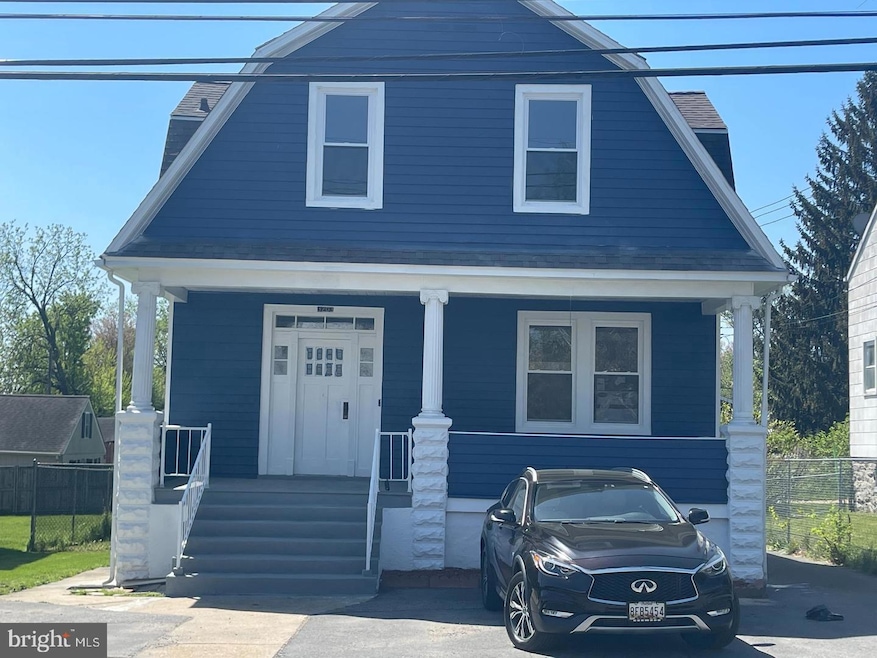 Sold $350,000 • Co-Listing Agent