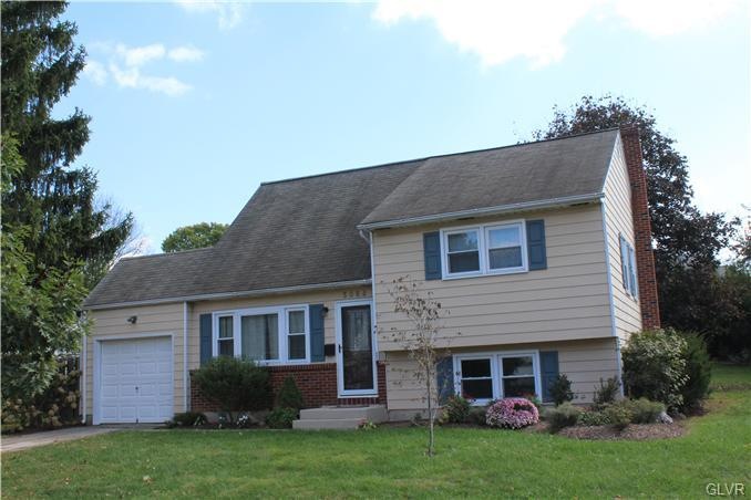 3064 Avon Rd, Bethlehem, PA 18017 - photo 1