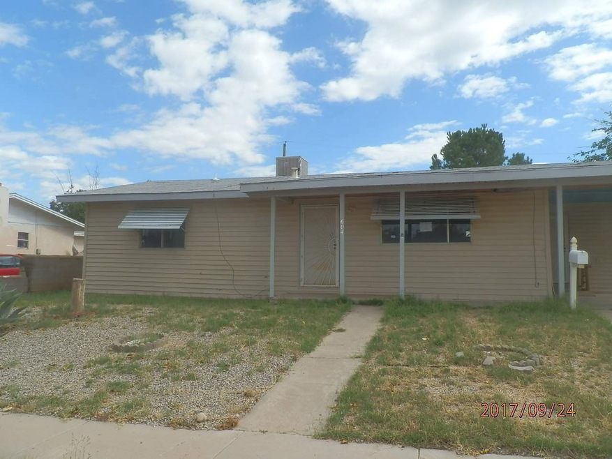 604 Madison Ave, Alamogordo, NM 88310 - photo 1