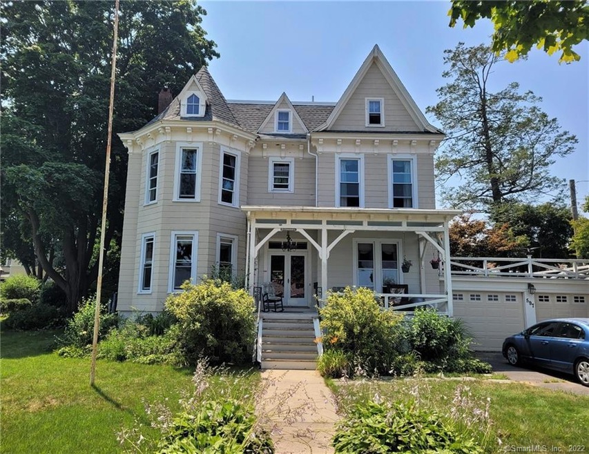 597 Pequot Ave, New London, CT 06320 - photo 1