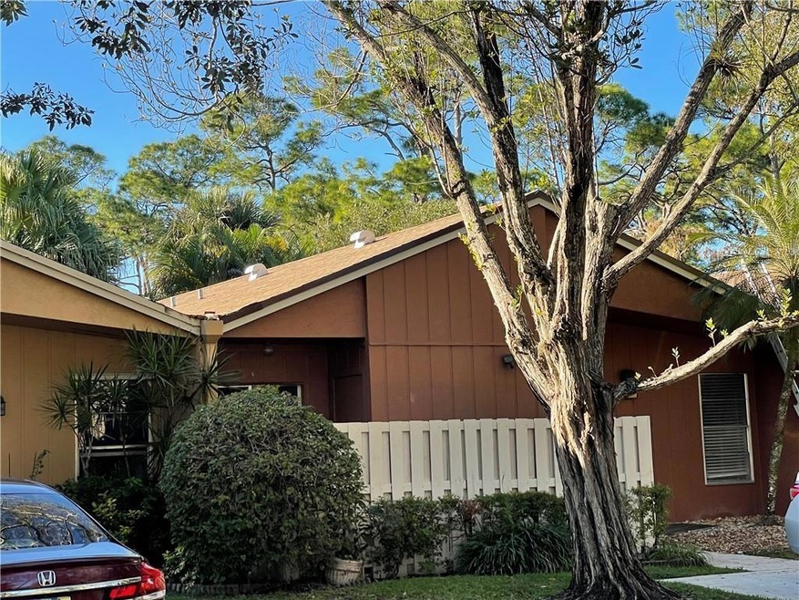 22281 Whistling Pines Ln, Boca Raton, FL 33428 - photo 1