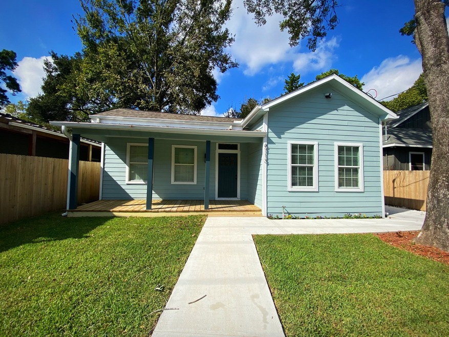 6713 Mcwilliams Dr, Houston, TX 77091 - photo 1