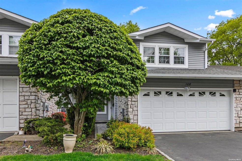 108 Colony Dr, Holbrook, NY 11741 - photo 1