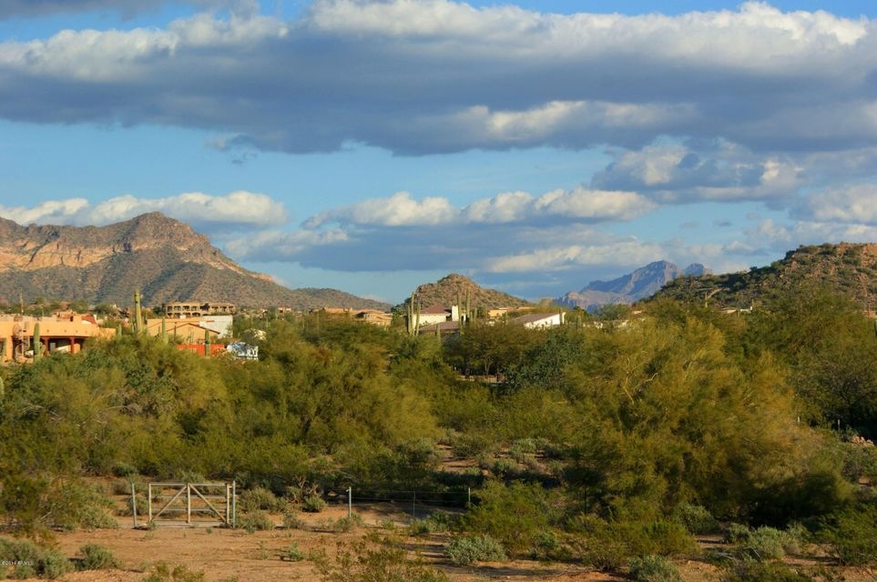 Premium Homesite w/Views to the East
