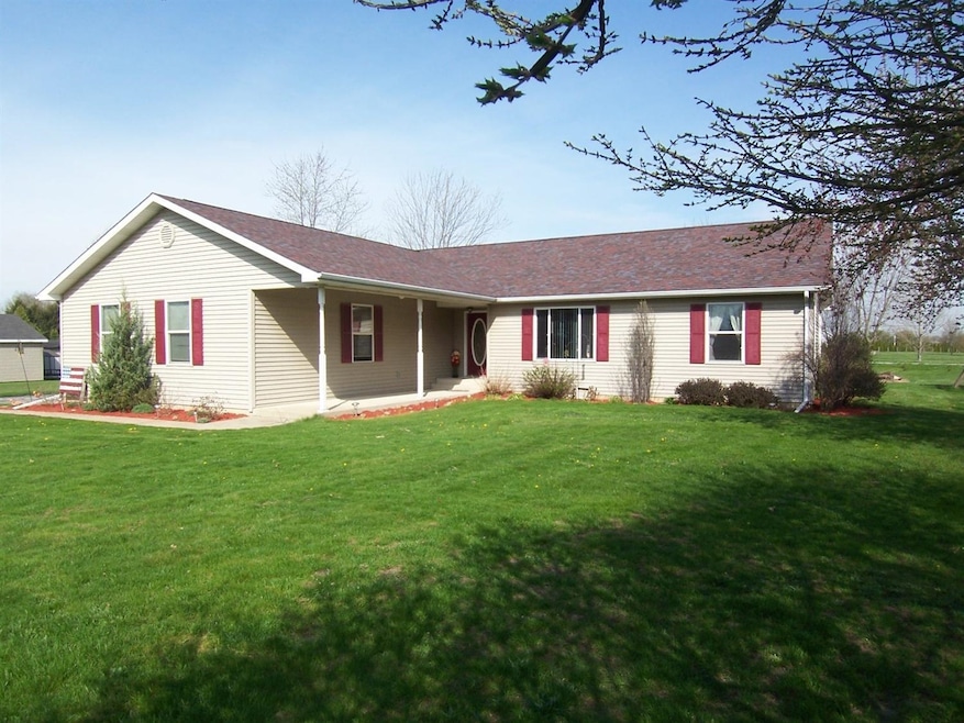 6529 E Us Highway 20, Rolling Prairie, IN 46371 - photo 1