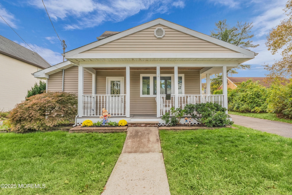 For Sale $500,000 • Co-Listing Agent