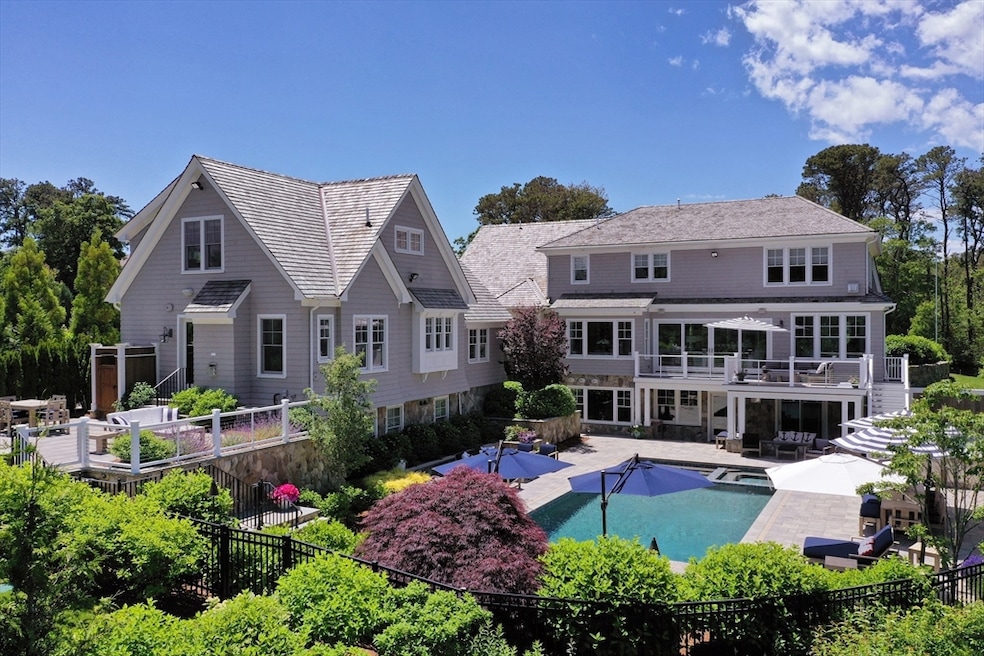 Sold $6,895,000 • Co-Listing Agent