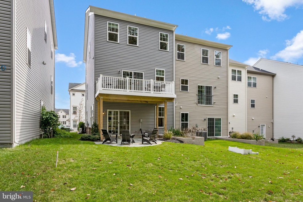 13276 Dowdens Ridge Dr, Clarksburg, MD 20871 - photo 1