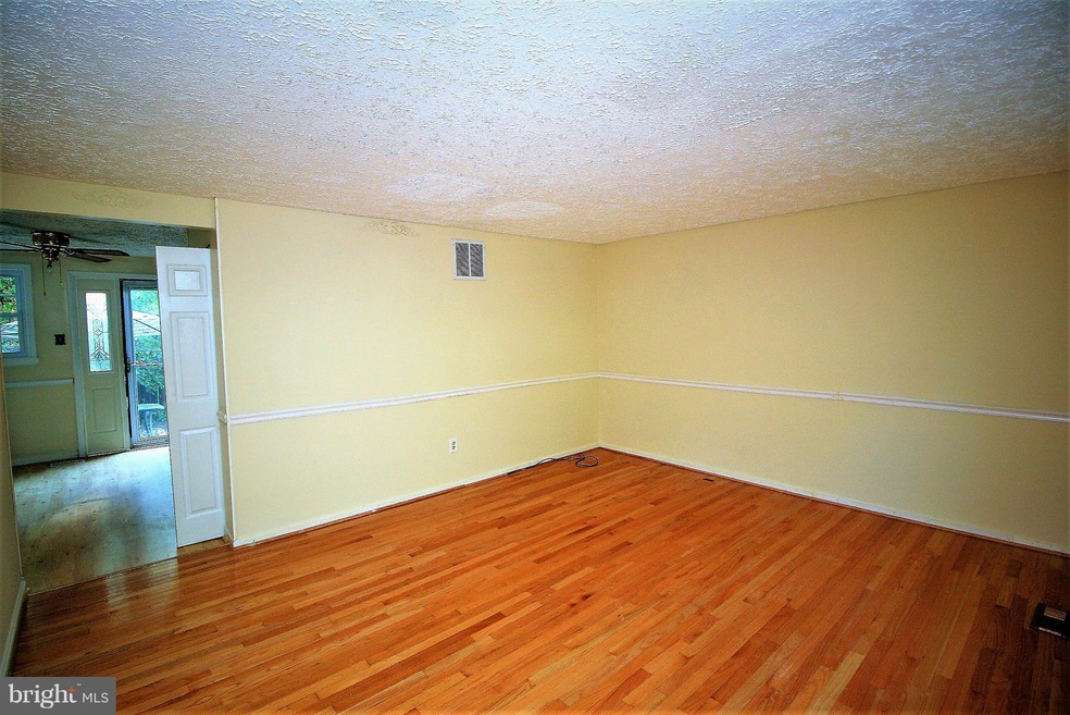 27 Dufief Ct, North Potomac, MD 20878 - photo 1