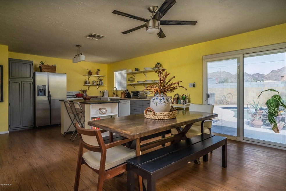 9813 N 11th St, Phoenix, AZ 85020 - photo 1