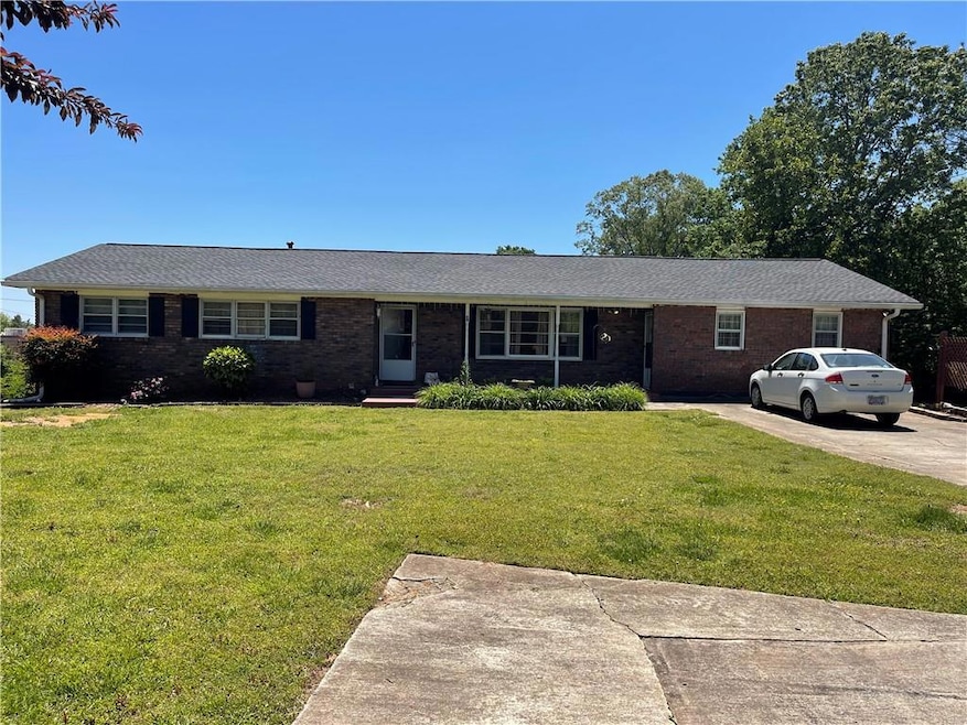 3174 Ridge Rd, Canton, GA 30114 - photo 1