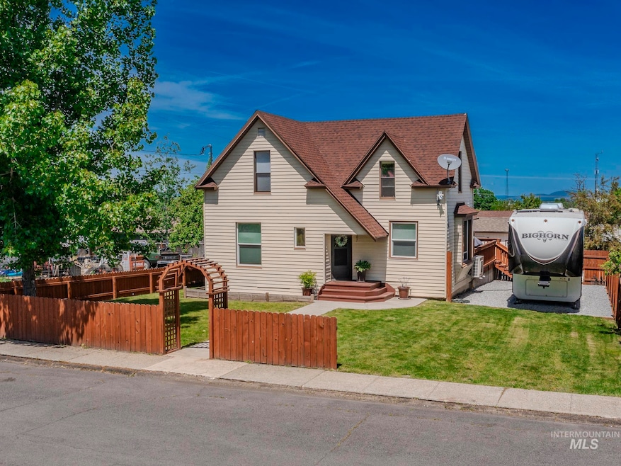 Pending $299,000 • Co-Listing Agent
