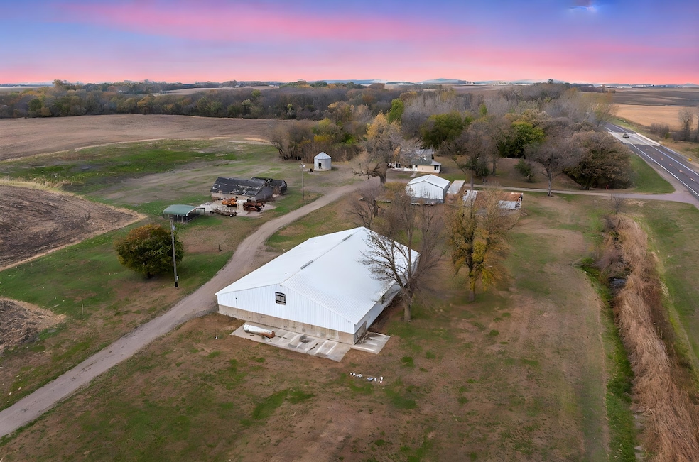 1958 State Highway 15, Truman, MN 56088 - photo 1