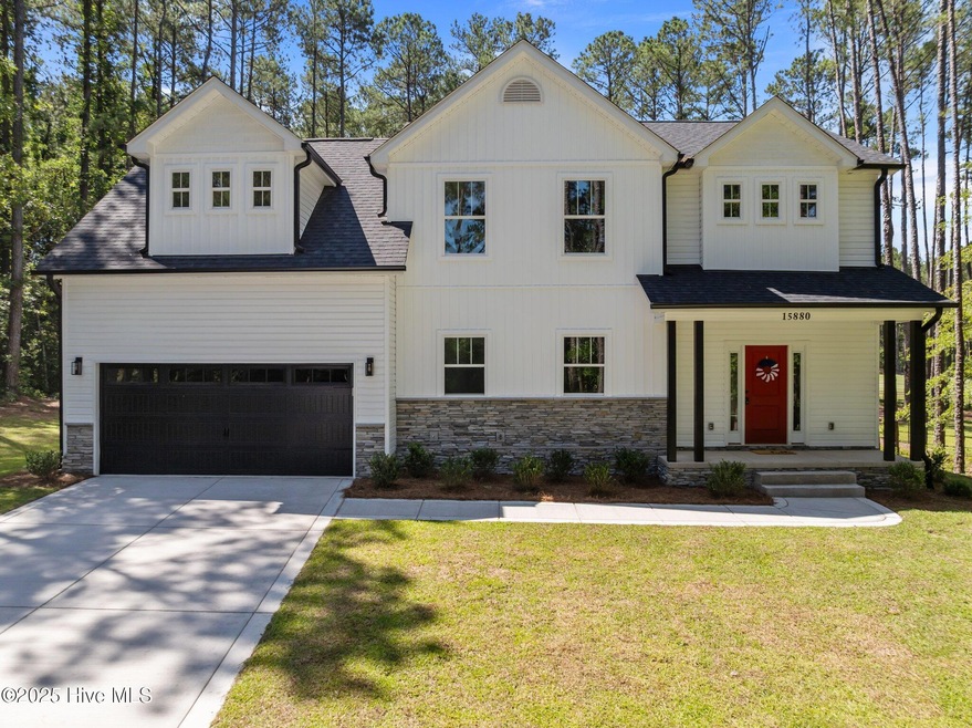 For Sale $384,700 • Co-Listing Agent