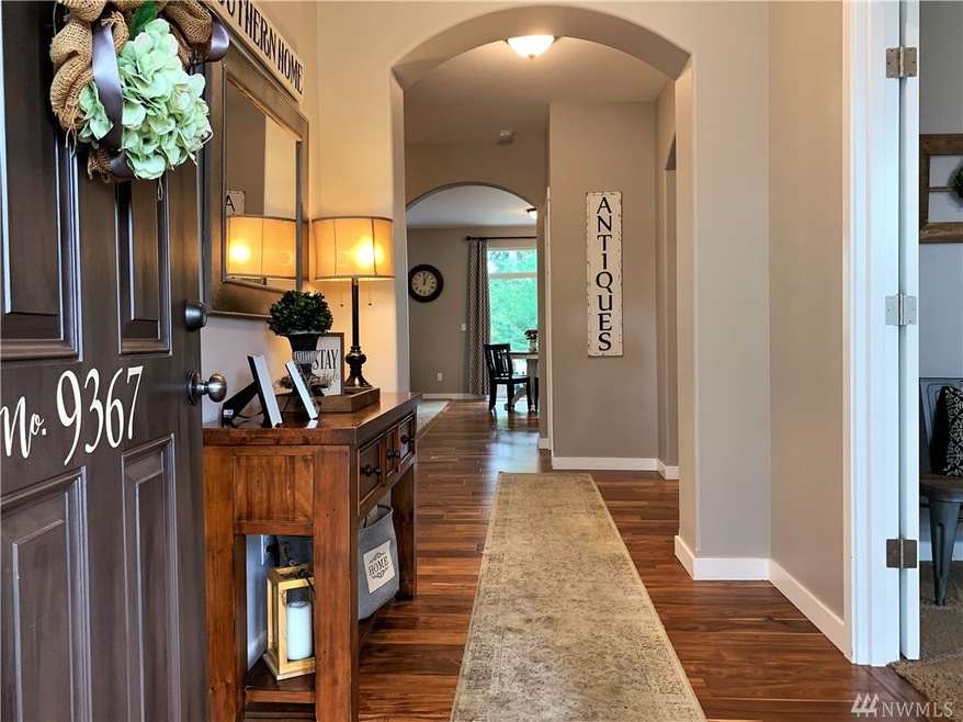 9367 Prairie Wind St SE, Yelm, WA 98597 - photo 1