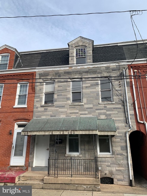 17 New Dorwart St, Lancaster, PA 17603 - photo 1
