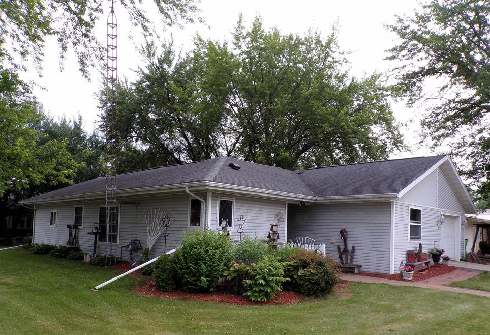 Under Contract $149,000