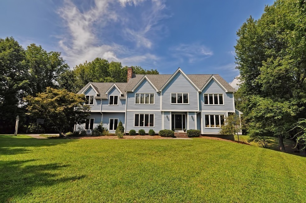 141 Mitchell Rd, Holliston, MA 01746 - photo 1