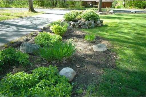 829 Burts Pit Rd, Florence, MA 01062 - photo 1