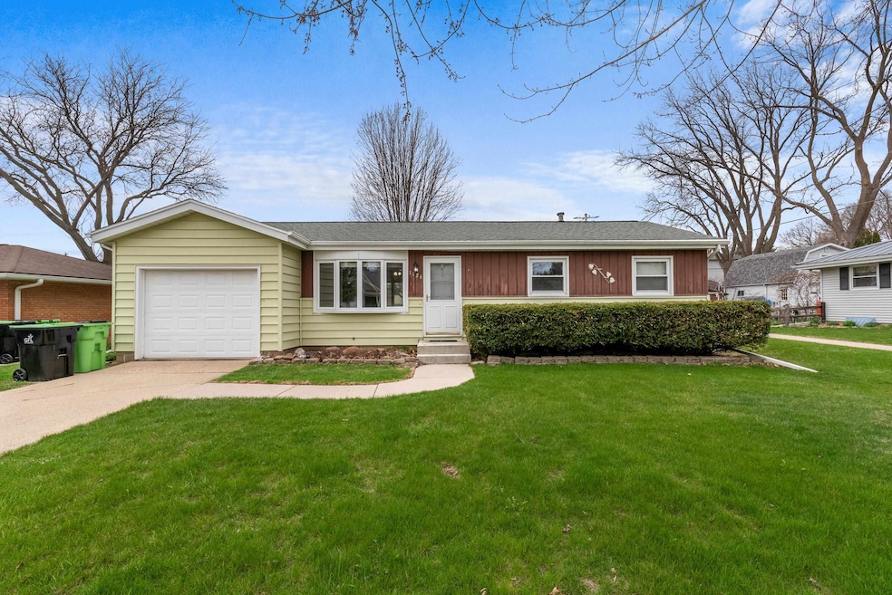 Under Contract $225,000