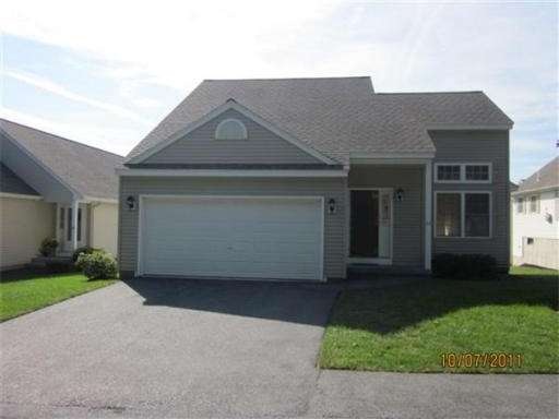 11 Royal Ave, Dracut, MA 01826 - photo 1