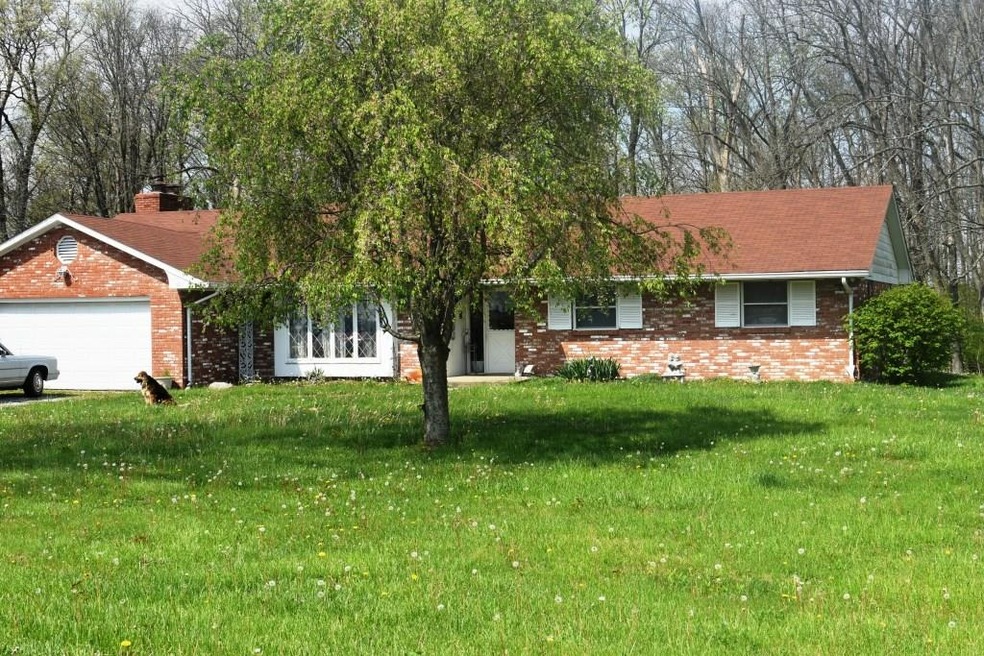 5874 S 150 W, Fountaintown, IN 46130 - photo 1