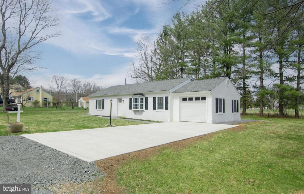 19 Mcconnell Dr, Glenmoore, PA 19343 - photo 1