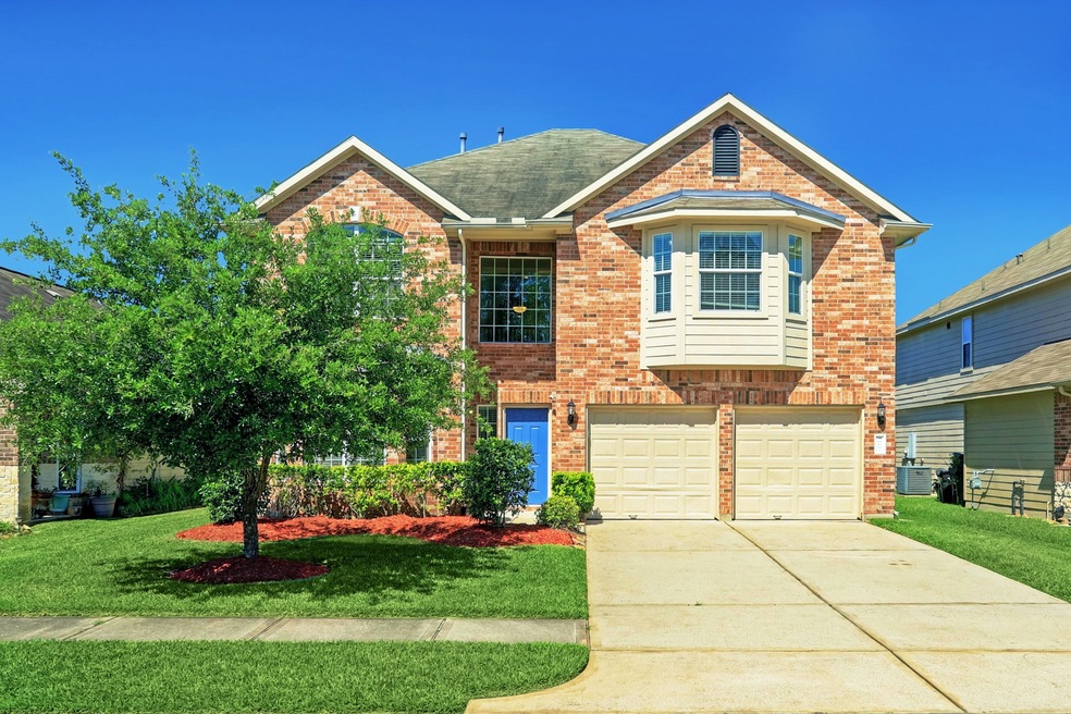 30607 Woodson Trace Dr, Spring, TX 77386 - photo 1