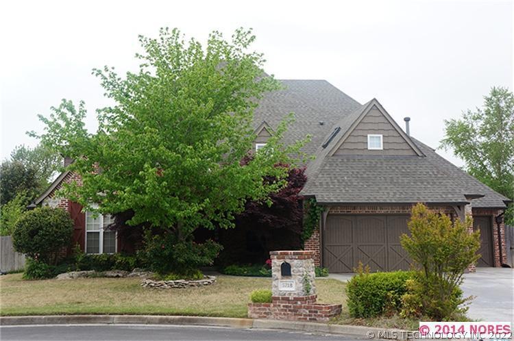 Sprinkler System, Gutters, Covered Patio, Covered