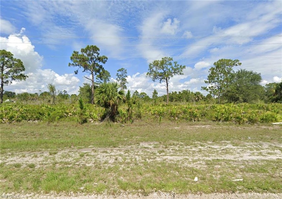 648 Columbus Blvd S, Lehigh Acres, FL 33974 - photo 1