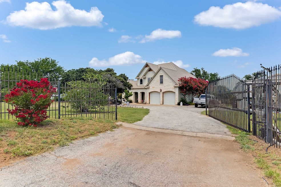 For Sale $525,000 • Co-Listing Agent