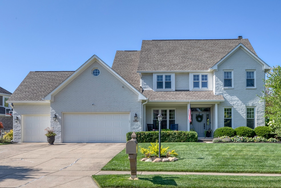 10205 Woods Edge Dr, Fishers, IN 46037 - photo 1