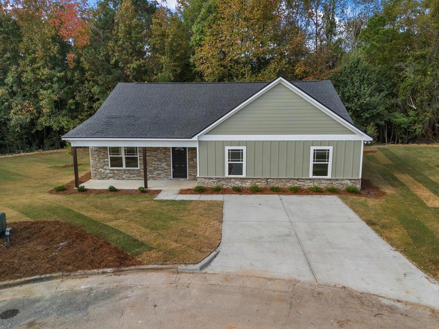 5394 Royal St, Columbus, GA 31907 - photo 1