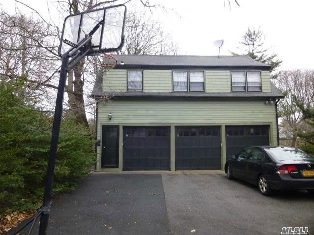 210 Pond Crossing unit A, Lawrence, NY 11559 - photo 1