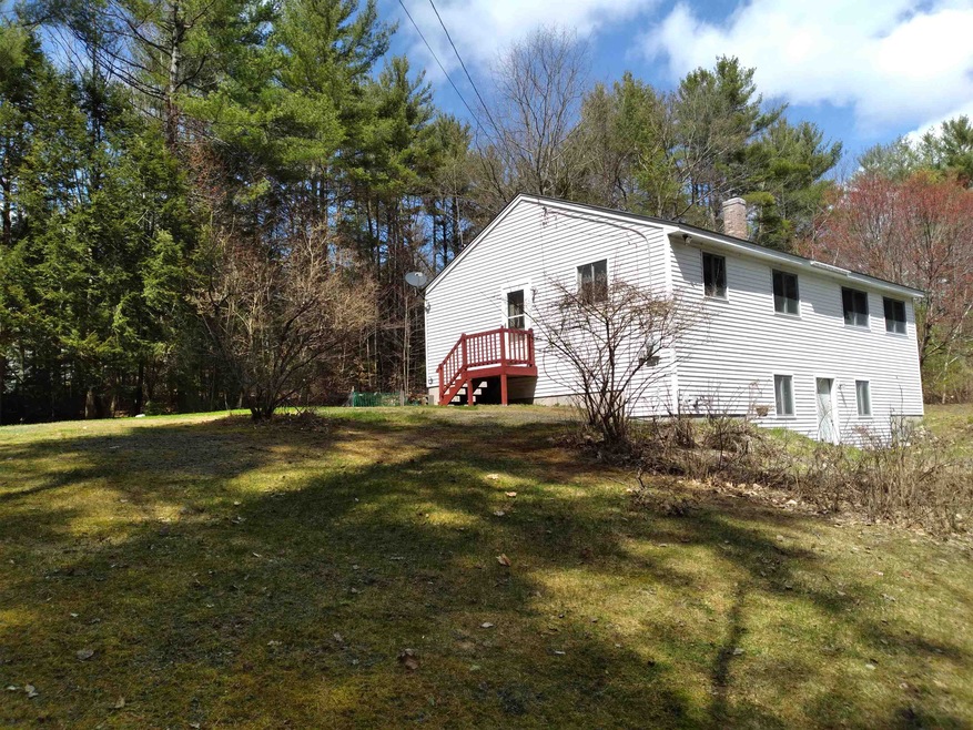 89 Follansbee Rd, Canaan, NH 03741 - photo 1