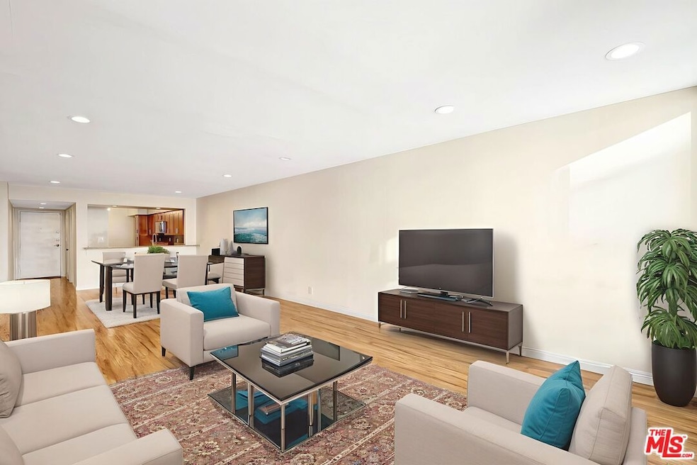 1900 Vine St unit 103, Los Angeles, CA 90068 - photo 1