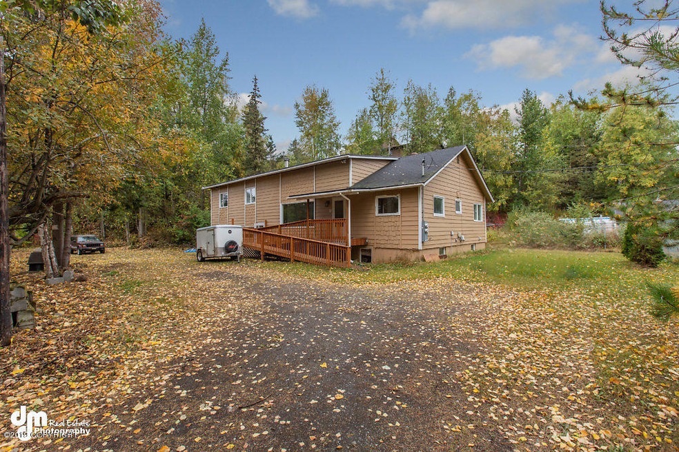 Exterior Front MS_92183-SMALL