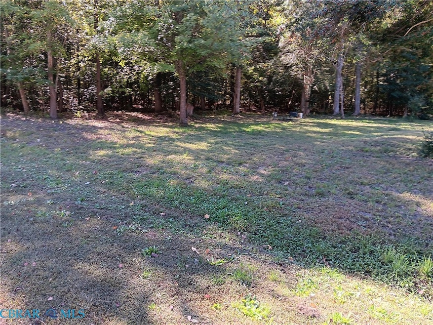 0000 Cove Rd, Gloucester Point, VA 23072 - photo 1
